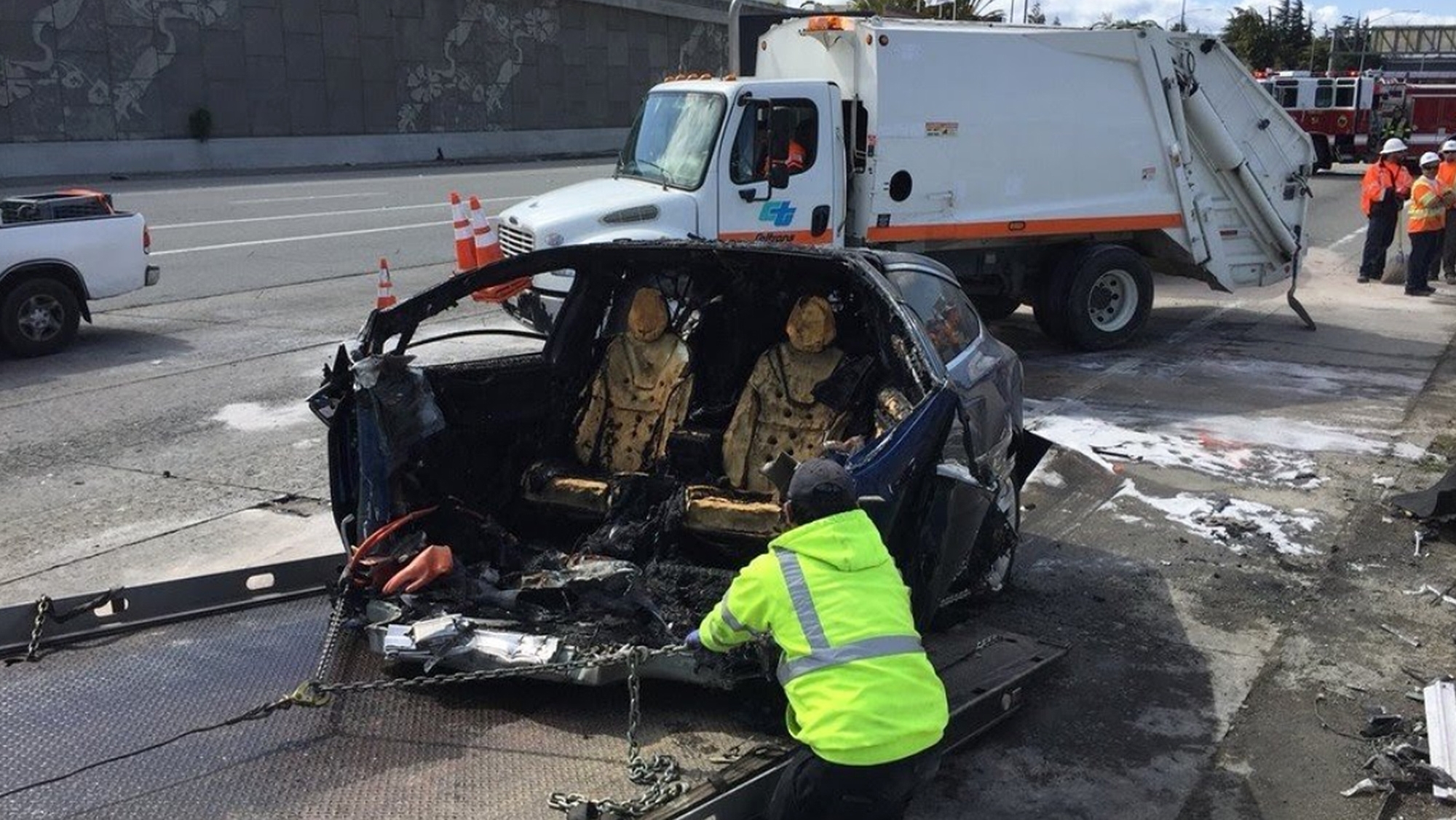 Autopilot a juicio: un jurado podría hacer historia si culpa a la tecnología de Tesla y Elon Musk de este accidente mortal