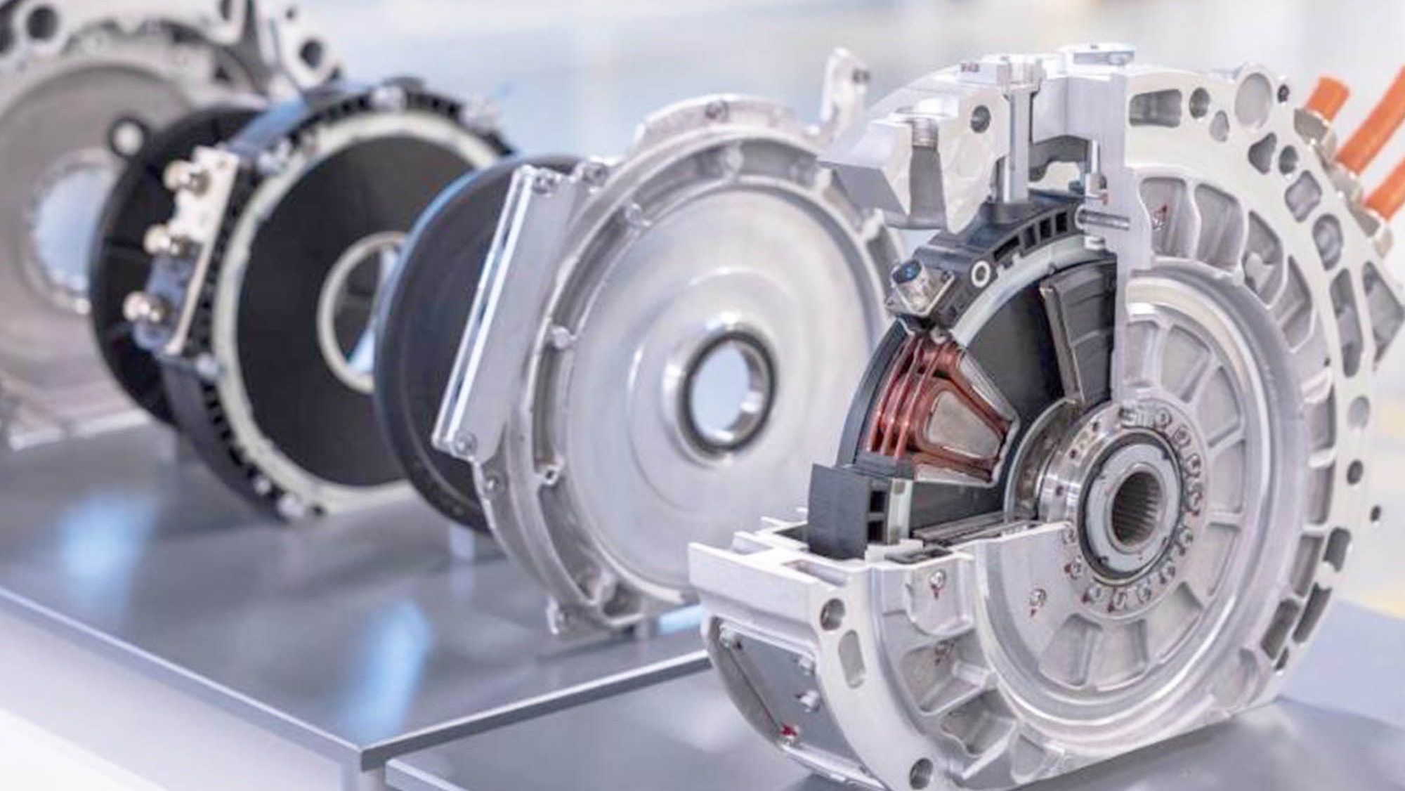 Mercedes tiene a punto el motor eléctrico de flujo axial que propulsará sus coches eléctricos: hasta 1.000 CV de potencia