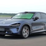 La marca china de moda 'tropieza' con su coche eléctrico de récords: su autonomía real es muy decepcionante