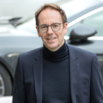 El director de Porsche deja clara su opinión: "Para mí, es el mejor coche eléctrico del mundo"