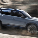 Este C-SUV con tamaño de Kia Niro y Hyundai Kona ofrece una versión eléctrica equivalente en potencia y maletero, pero es mucho más barato