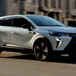 No es un Renault Symbioz, es el nuevo Mitsubishi Grandis: un SUV híbrido con etiqueta Eco y fabricado en España