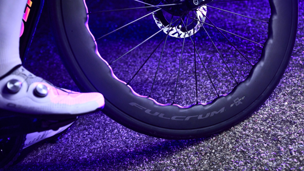 Estas ruedas con forma de tiburón van a causar furor entre los usuarios de bicicletas eléctricas