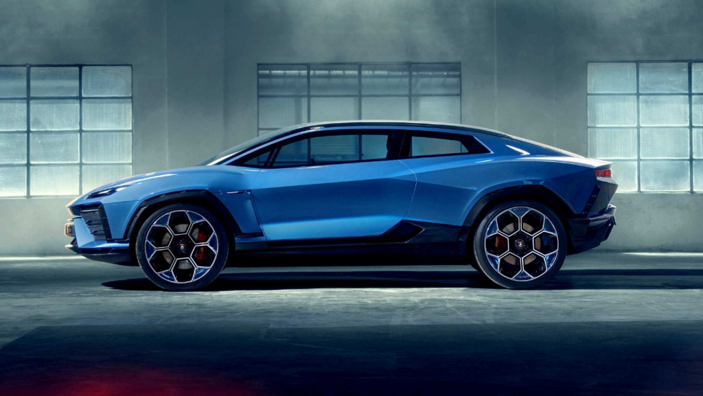 Lamborghini da marcha atrás: su primer coche eléctrico al final podría ser un híbrido enchufable