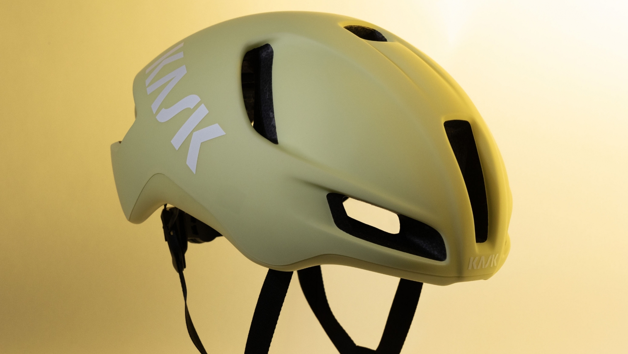 La puesta de sol ha servido de inspiración a esta popular marca de cascos de bicicleta