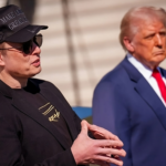 Donald Trump es fan, pero Elon Musk cree que "los coches de gasolina con cambio manual serán como montar a caballo"