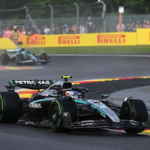 Mercedes justifica el bajón de Antonelli por los cambios en su coche #F1 #FVDigital