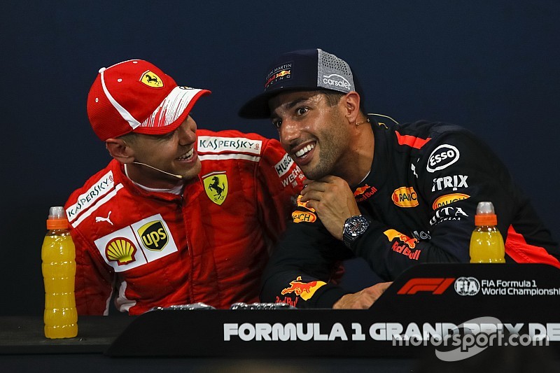 Vettel y Hamilton admiten que esperaban que Red Bull lograse la pole #F1 #FVDigital
