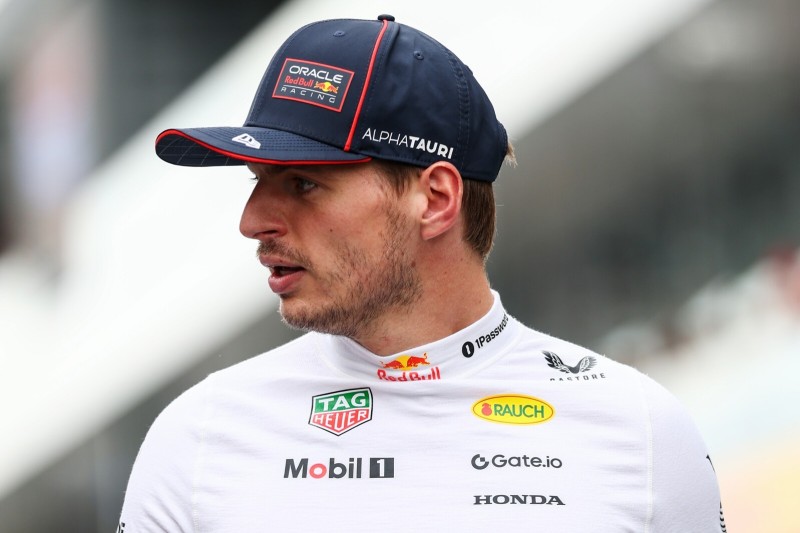 Verstappen explica por qué aún no quiere llevar a su hija a los circuitos de F1 #F1 #FVDigital