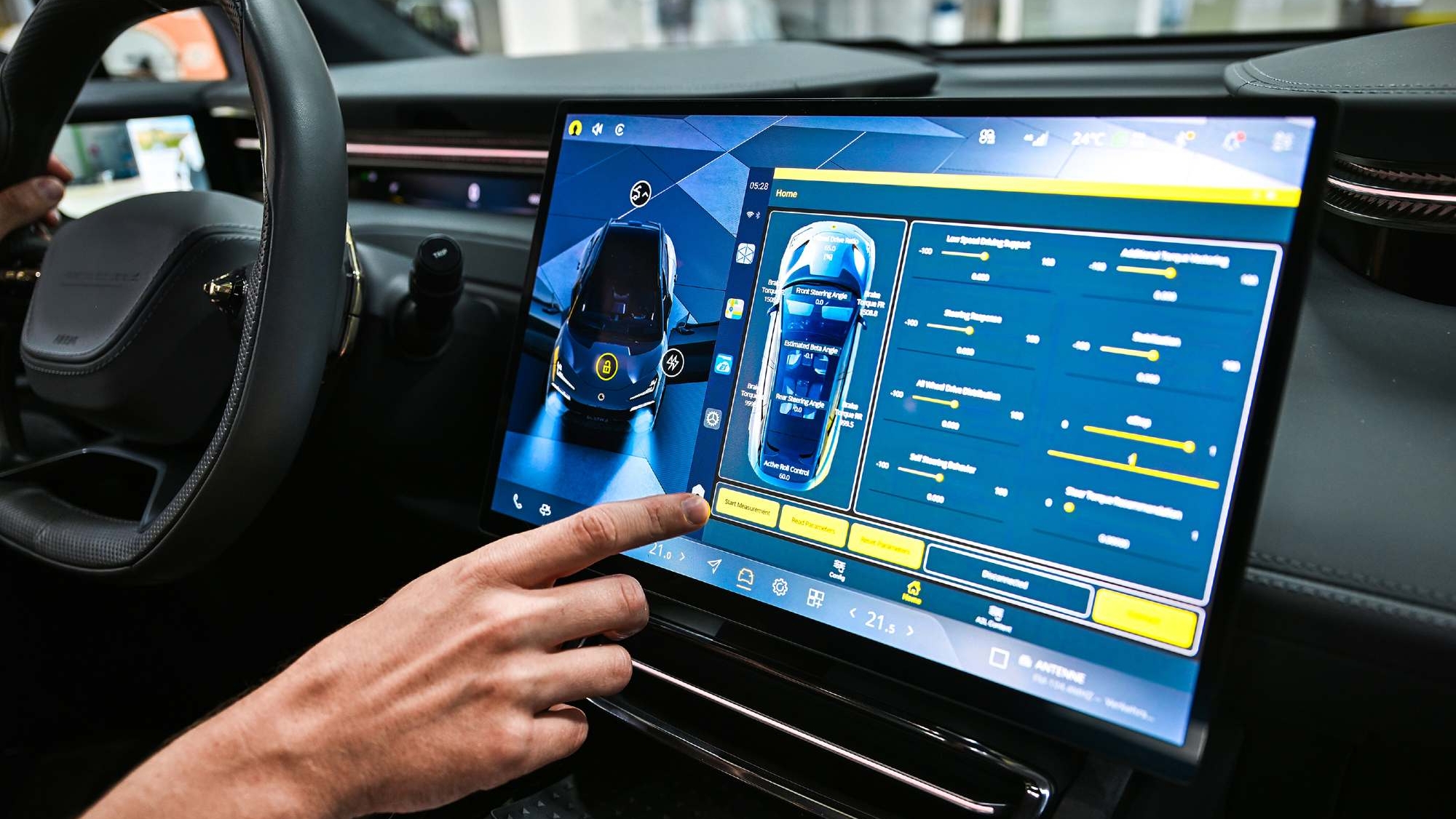 ZF lleva la configuración de los coches a un nuevo nivel: 'tuning' mecánico con solo tocar una pantalla
