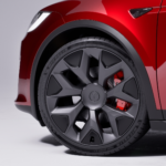 Tesla 'se carga' dos de sus cuatro coches en Europa sin dar explicaciones y todo el mundo se pregunta por qué