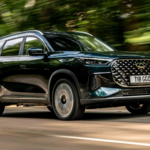 El primo chino del Ebro s800 llega a Europa con más de 300 CV y con 90 km de autonomía eléctrica