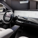 Iba a ser la gran rival de Tesla, pero los pocos coches eléctricos que fabricó ahora se pudren al sol
