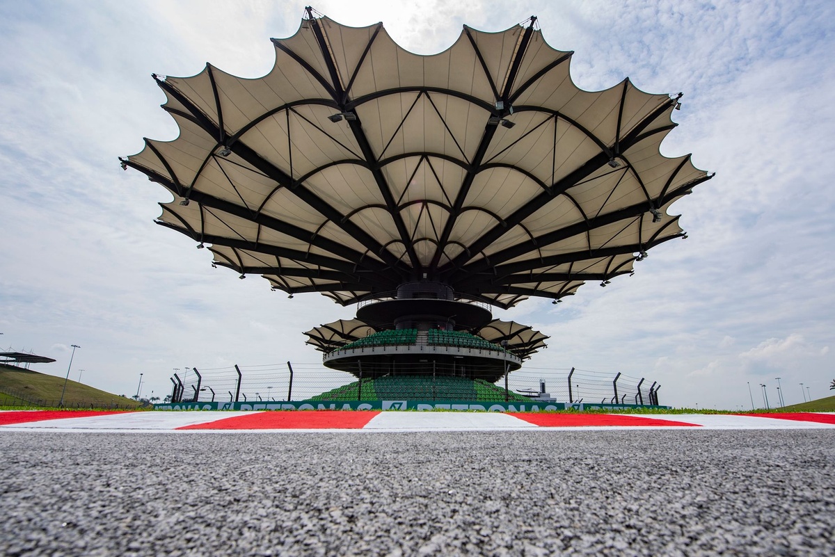 Sepang reconoce que “cometió un error dejando escapar la F1” y espera mantener MotoGP #F1 #FVDigital