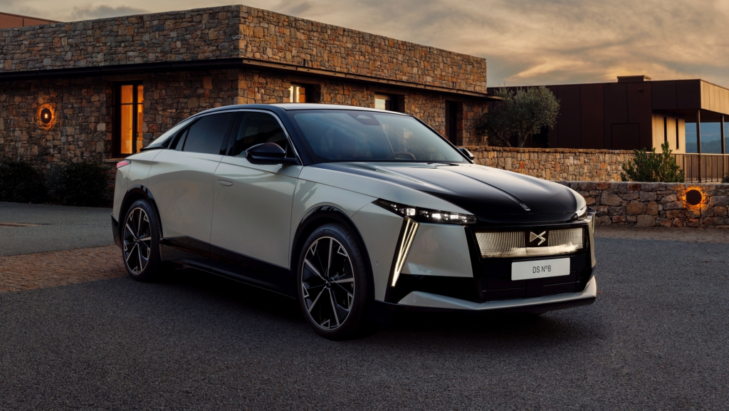 Este coche eléctrico es difícil de definir, pero su autonomía lo convierte en uno de los mejores de Europa