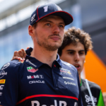 Verstappen explica por qué guardó silencio sobre los rumores de Mercedes #F1 #FVDigital