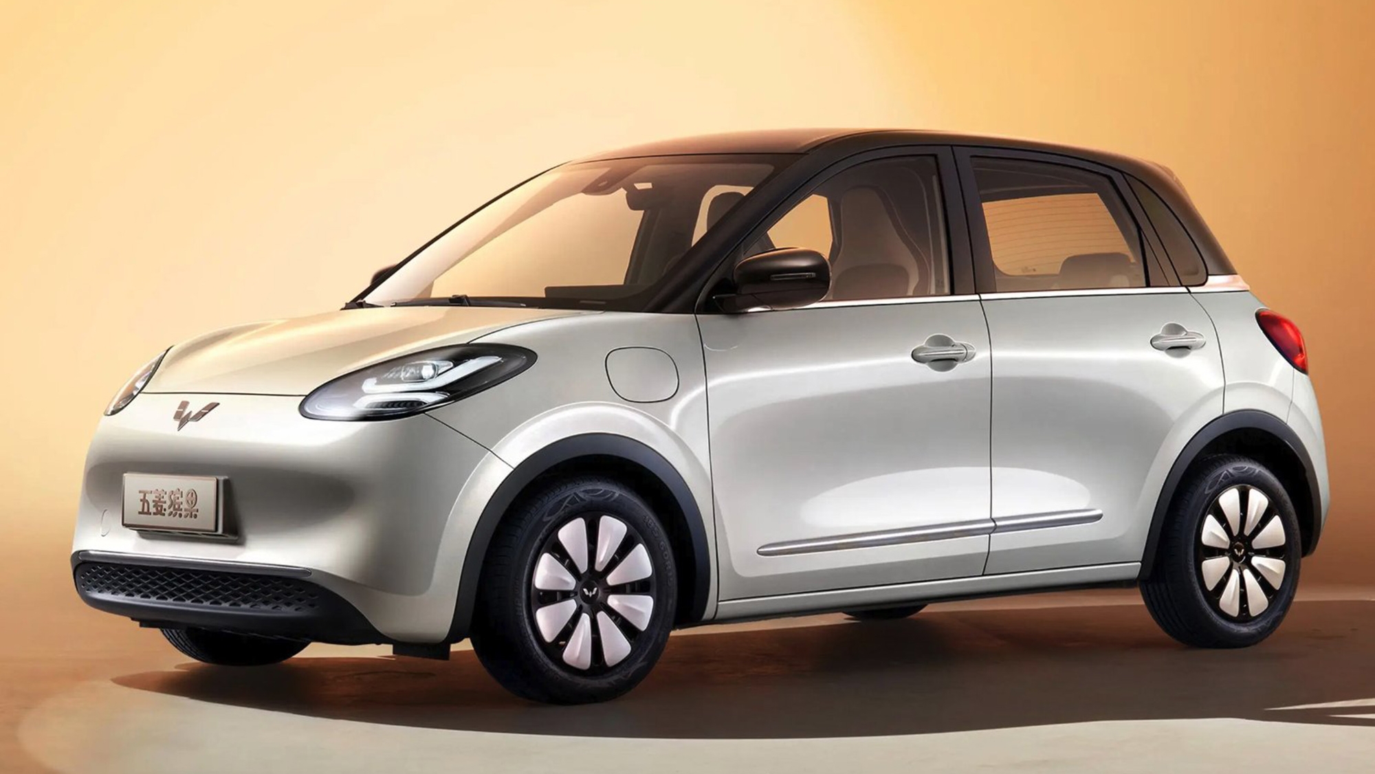 La renovación del coche eléctrico más vendido de China llega por 8.200€ y hasta 430 km de autonomía