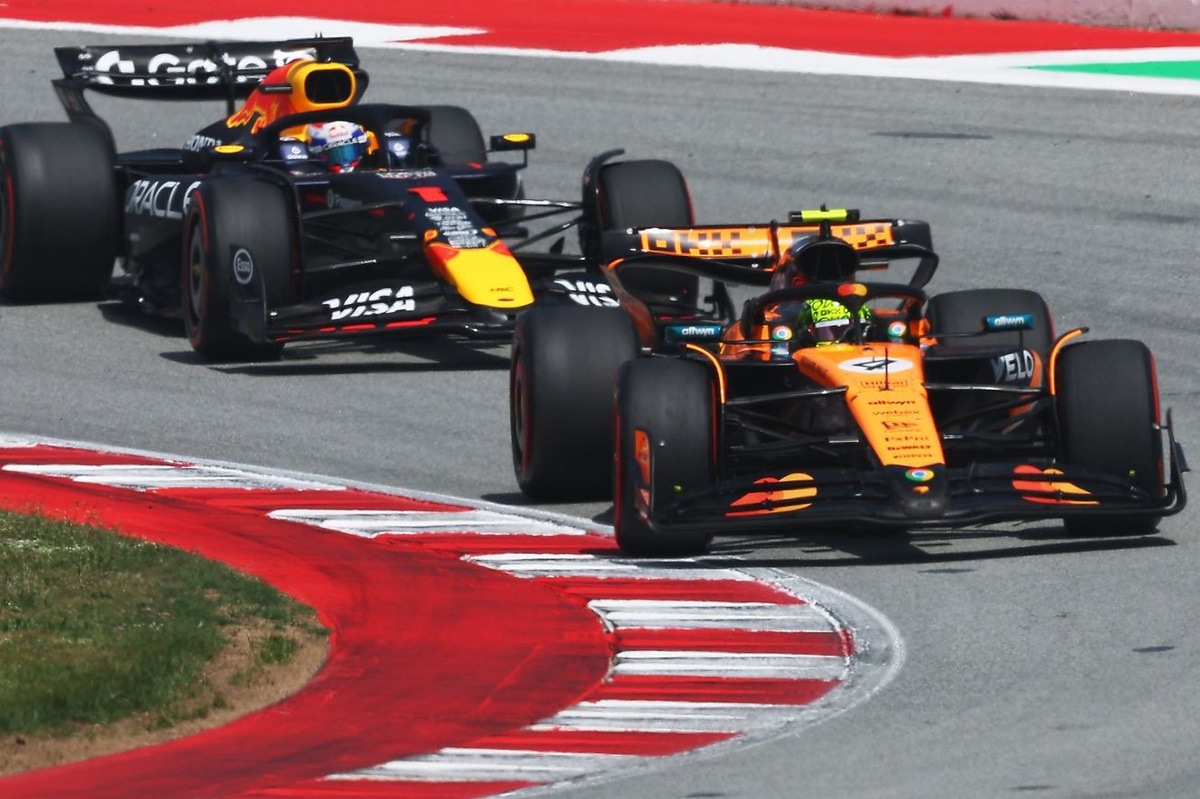Verstappen explica qué hace que McLaren esté en una liga aparte en la F1 #F1 #FVDigital