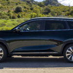 Con un gasto de 0,7 litros y los mismos 280 CV, este SUV híbrido de 7 plazas añade un nuevo equipamiento más barato