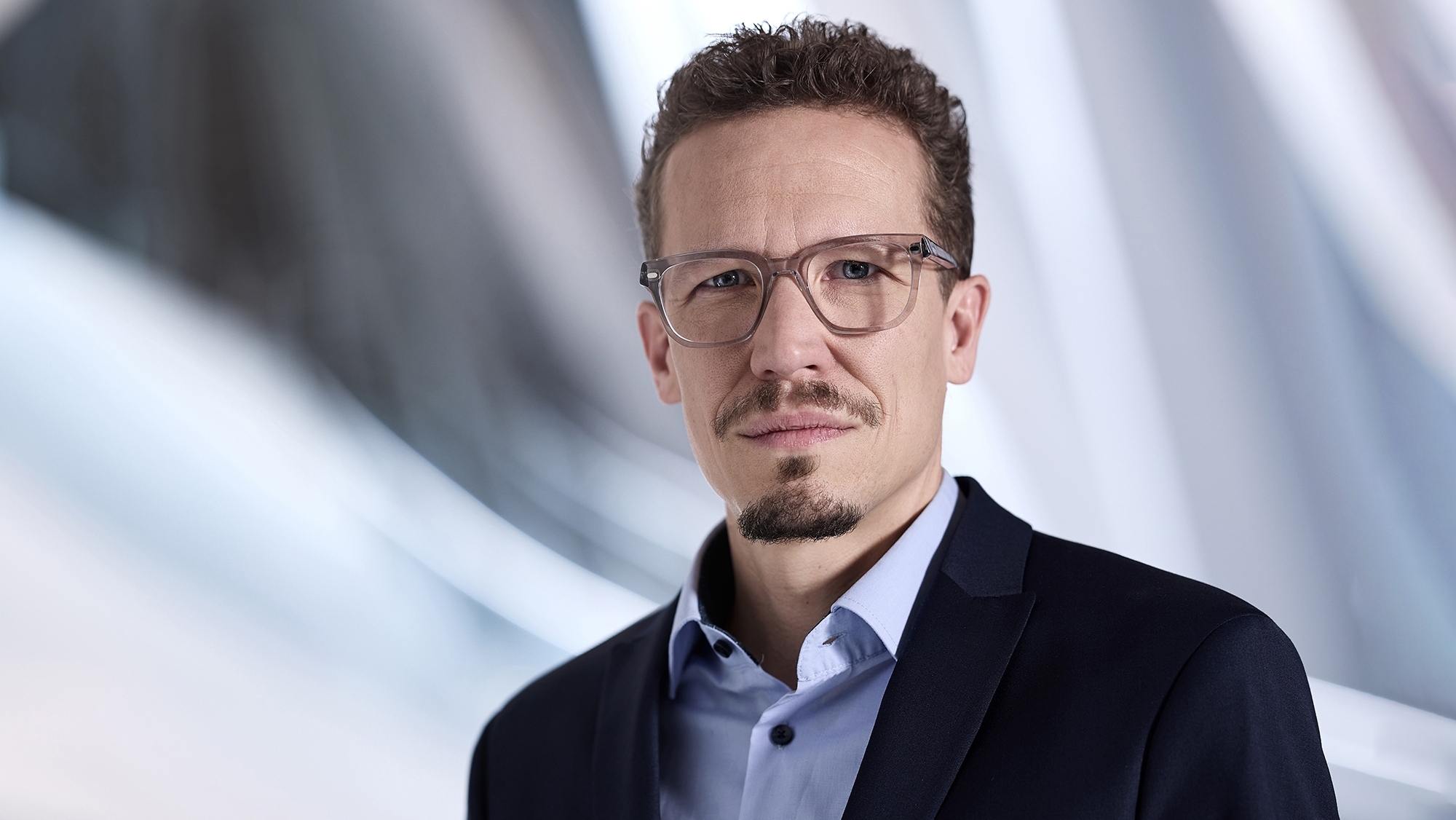 El jefe de Ventas de Mercedes admite el gran error: "Sobreestimamos la aceptación de la electromovilidad"