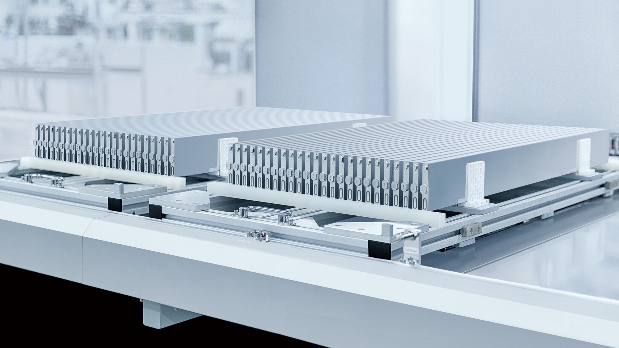 Una nueva batería supera los 600 Wh/kg de densidad energética: duplica a Tesla y cuadruplica a BYD