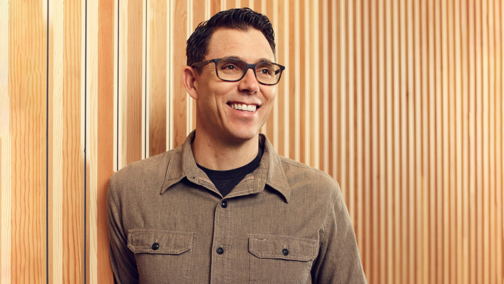 RJ Scaringe, CEO de Rivian: "Retrasar los coches eléctricos hoy es hipotecar el futuro"