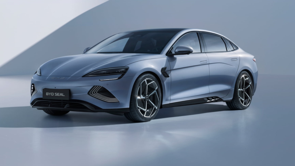 SEAT quiere impugnar los Seal y Sealion de BYD en la UE: ¿qué ha sucedido entre estos dos gigantes de la automoción?