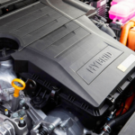 Si crees que es caro cambiar la batería de un coche eléctrico, espera a saber cuanto cuesta la de un híbrido