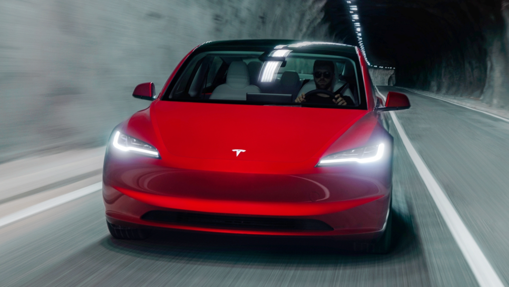 Las ventas de coches eléctricos marcan un nuevo hito en España mientras el protagonista de siempre gana ventaja