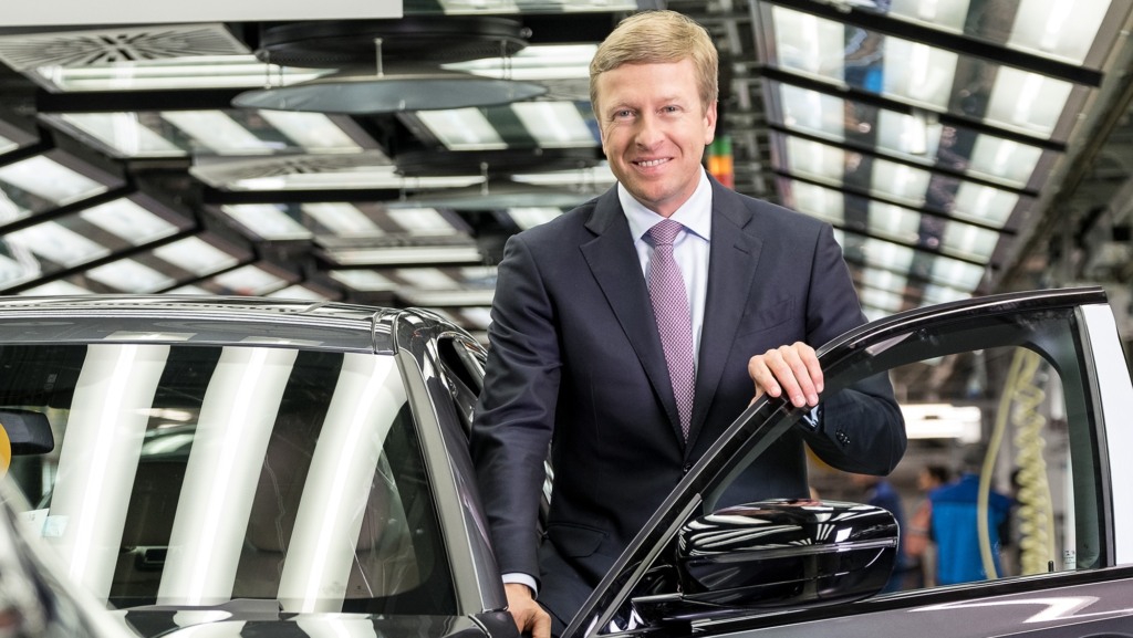 BMW sustituirá a Oliver Zipse por Milan Nedeljković como CEO en mayo de 2026