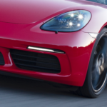 Porsche revisa su estrategia eléctrica ante bajas ventas en segmento premium