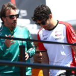 Alonso frustra a Ocon con su dominio en Abu Dabi y define el Mundial de Constructores
