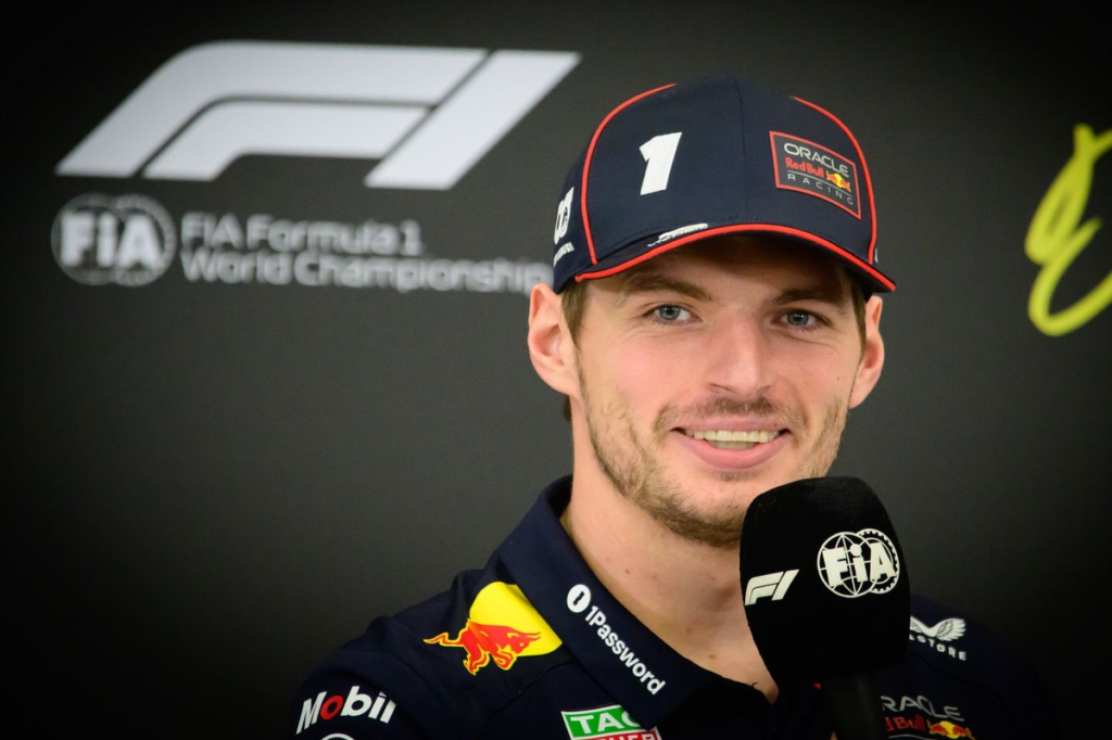 Max Verstappen se ausenta de la gala de la FIA 2025 por gripe estacional