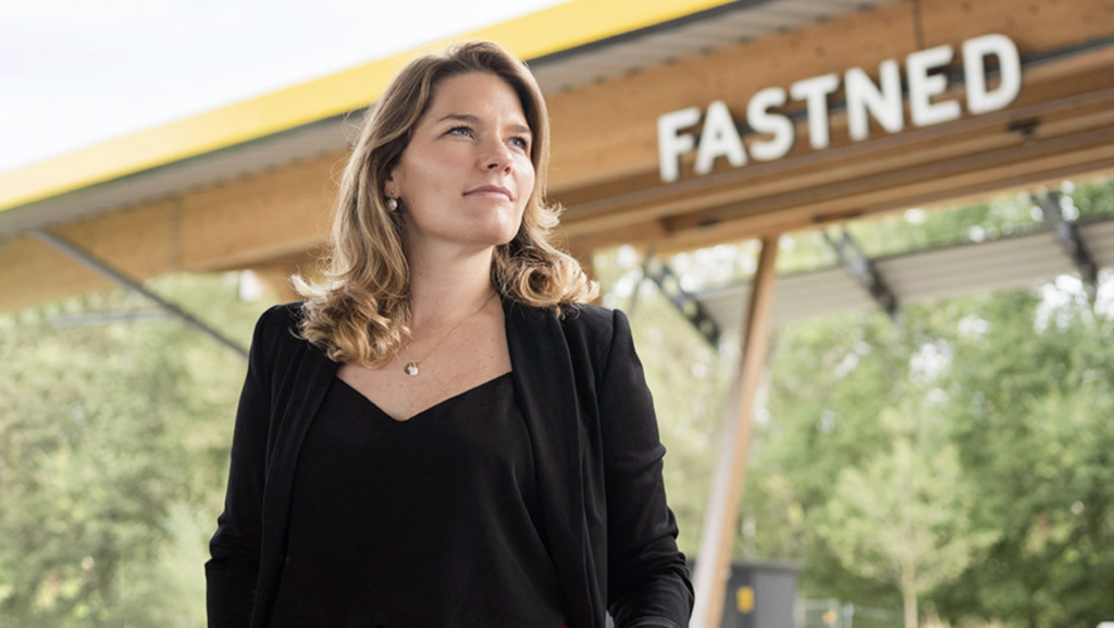 Linda Boll, directora de esta empresa de cargadores, dice: "Las malas experiencias perjudican a todo el sector"