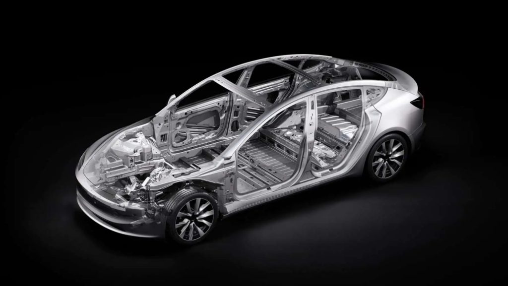 "Absolutamente implacable": La dura lección que aprendió Tesla al desmantelar coches eléctricos chinos