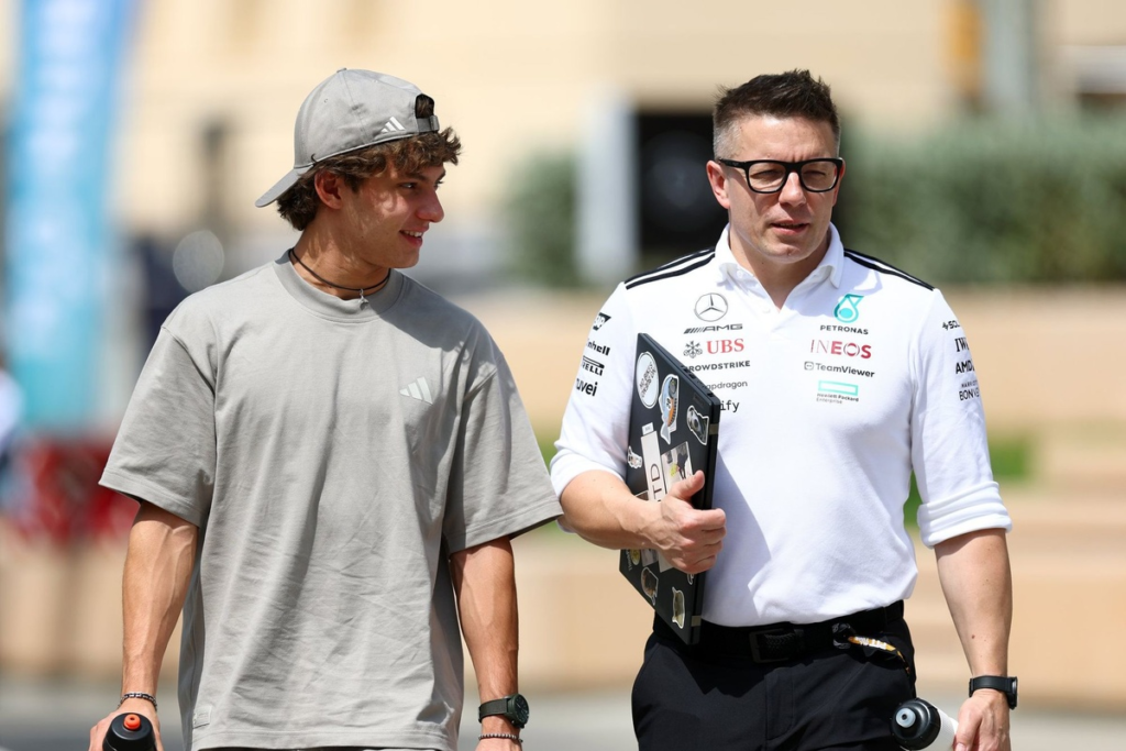 Por qué en la F1 2026 cambiará la interacción entre los pilotos y sus ingenieros