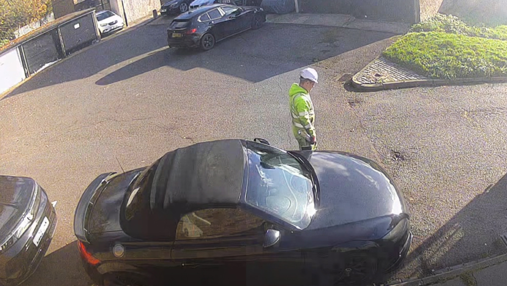 Conductor multado en plaza de minusválidos señalizada tras aparcar su vehículo