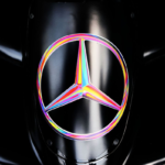 Se busca un acuerdo antes del debut en Australia por polémica de motor Mercedes