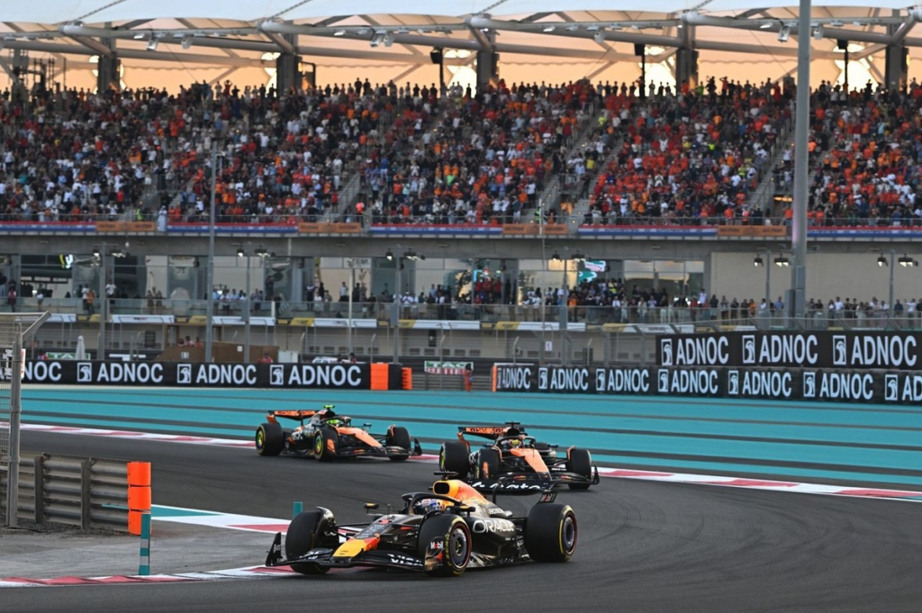 Marko culpa a Tsunoda de que Verstappen no lograra el Mundial en Abu Dabi #F1 #FVDigital