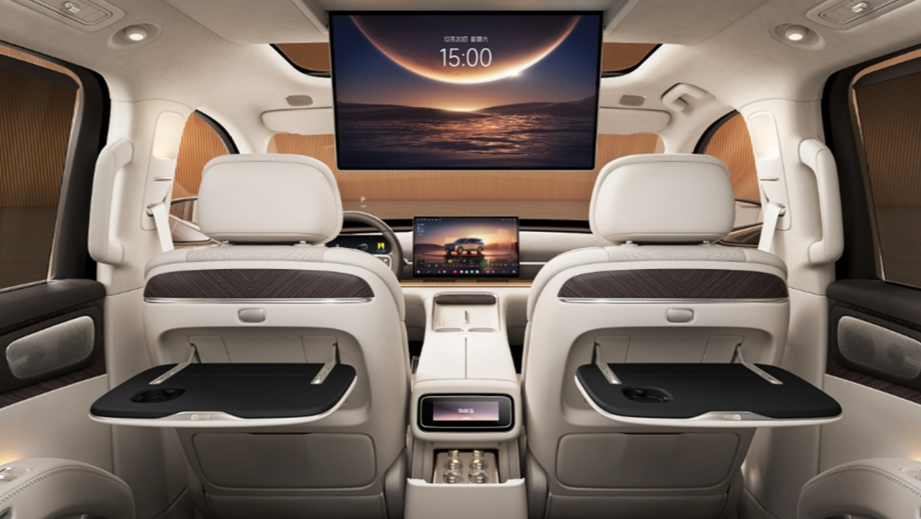 Leapmotor D19: el SUV chino con hasta 1.000 km de autonomía revela su interior tecnológico