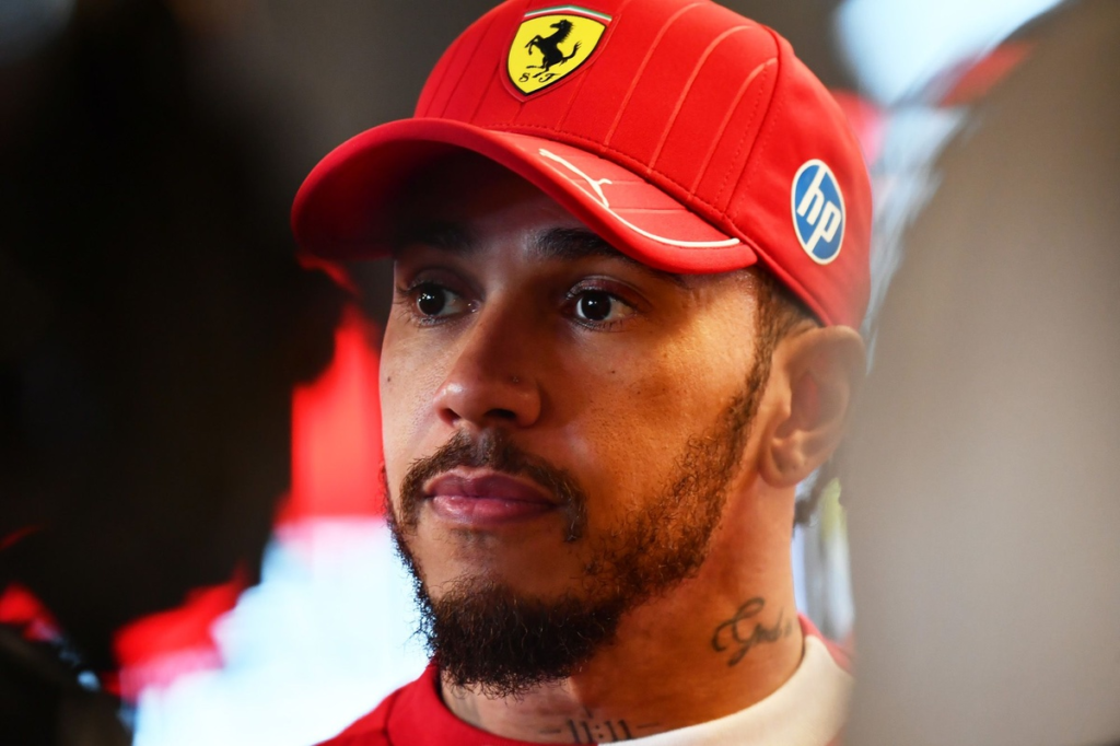 Hamilton califica su primera temporada en Ferrari como una ‘pesadilla’