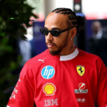 Hamilton ‘reza’ por un mejor rendimiento en la F1 2026 tras sufrir con la era del efecto suelo