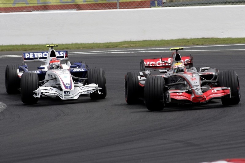 Peter Sauber revela que Lewis Hamilton estuvo a punto de debutar en F1 con su equipo