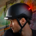 Casco de bicicleta LIFE de Overade recibe premio europeo por innovación en seguridad activa