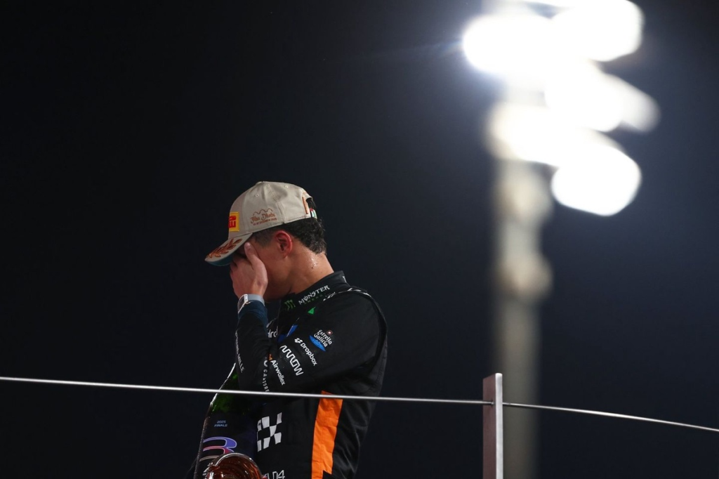 Norris celebra su año perfecto en F1 y bromea: «Ahora todo es cuesta abajo»