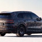 Zeekr 8X: el SUV híbrido de 5 metros con una batería de 70 kWh y más de 1.000 km de autonomía