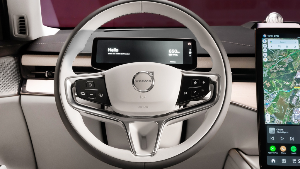 Volvo EX60: SUV eléctrico con 810 km de autonomía y asistente conversacional