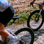 Para rodar por asfaltos en mal estado con bicicletas eléctricas, este componente es espectacular