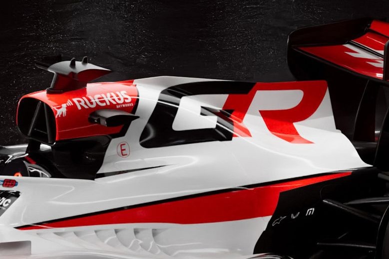 Toyota amplía colaboración con Haas F1 y evalúa regreso como constructor en 2026