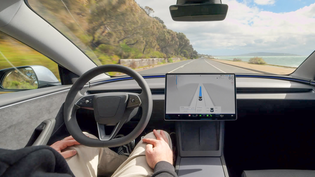 Sus 9.000.000 de coches eléctricos han recorrido 11.000.000.000 de km para que la conducción autónoma sea una realidad en España